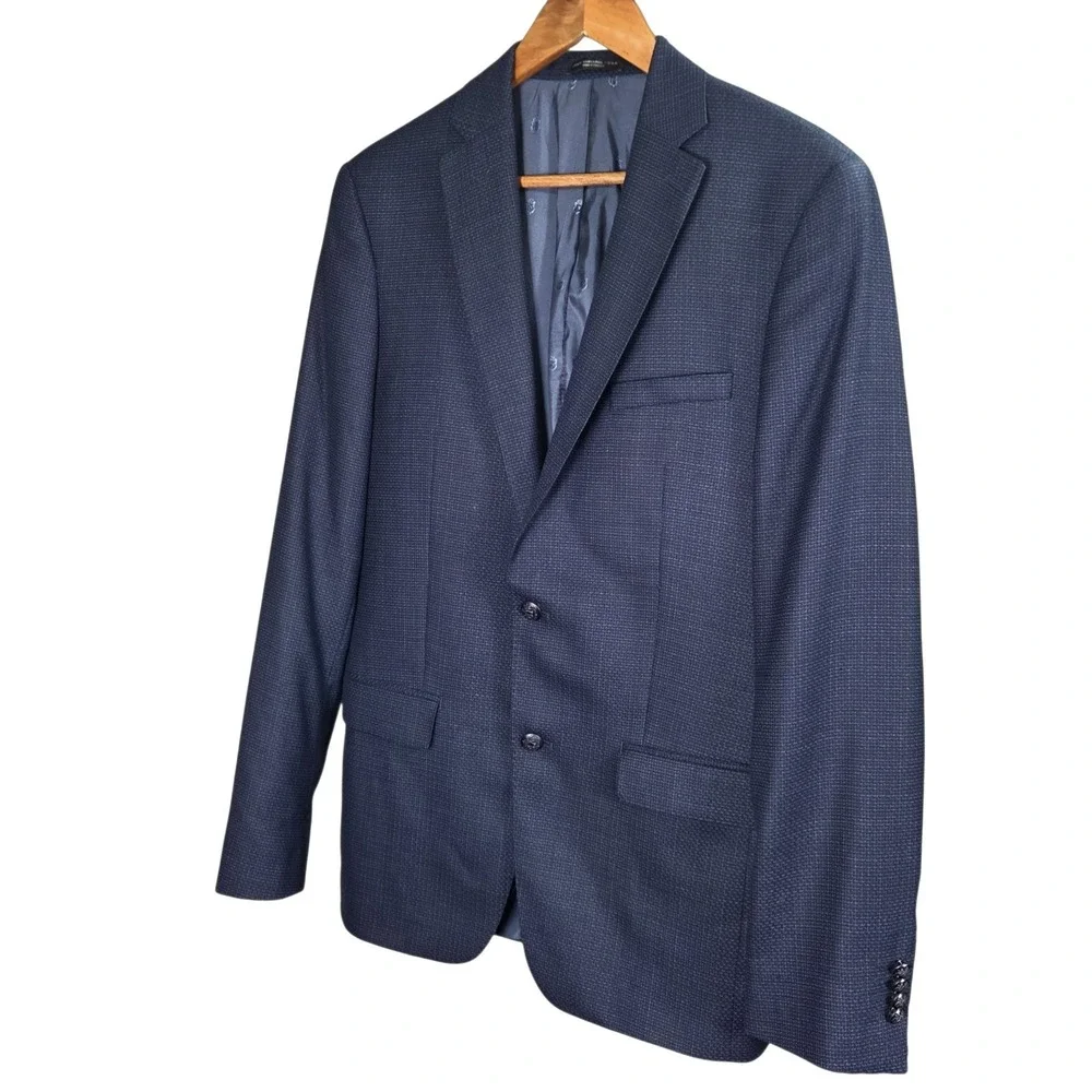John Varvatos super fast
